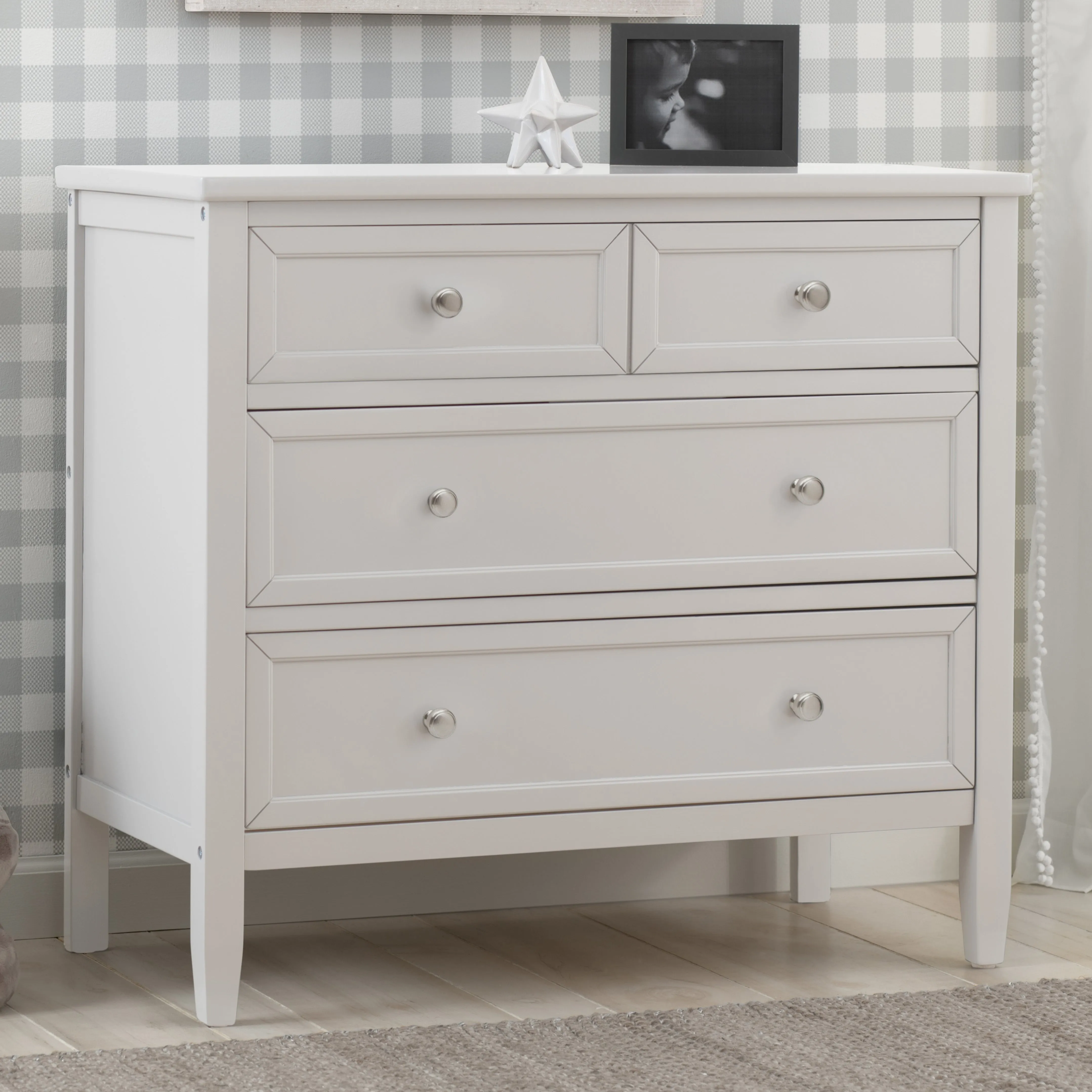 Epic 3 Drawer Dresser with Interlocking Drawers