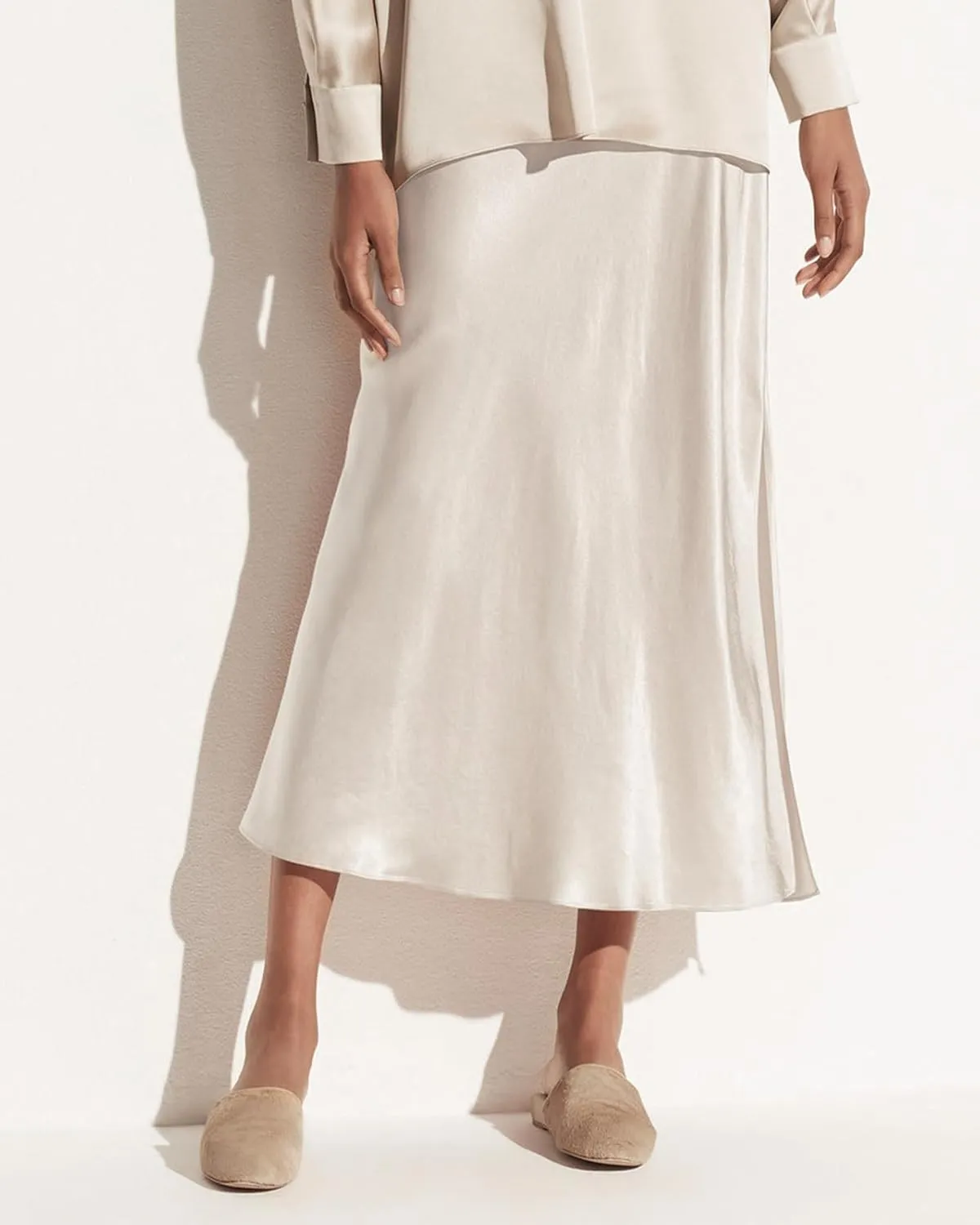 Women's Satin High Waisted Side Split Maxi Skirt Elastic Waistband Elegant Work Skirts Party A-Line Skirts
