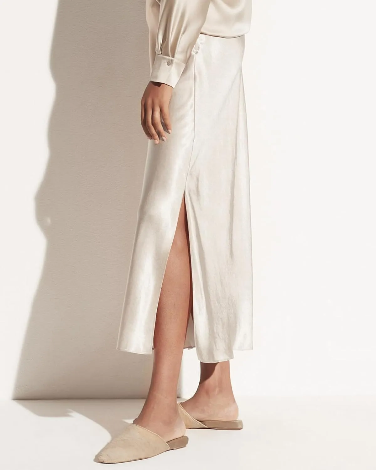 Women's Satin High Waisted Side Split Maxi Skirt Elastic Waistband Elegant Work Skirts Party A-Line Skirts